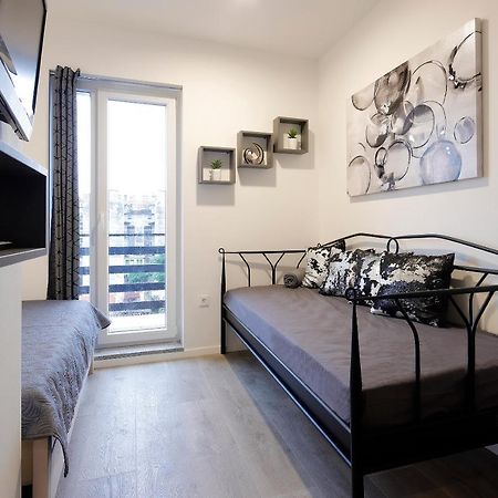 Apartments Zara Rijeka Exterior photo