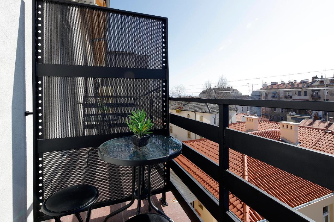 Apartments Zara Rijeka Exterior photo